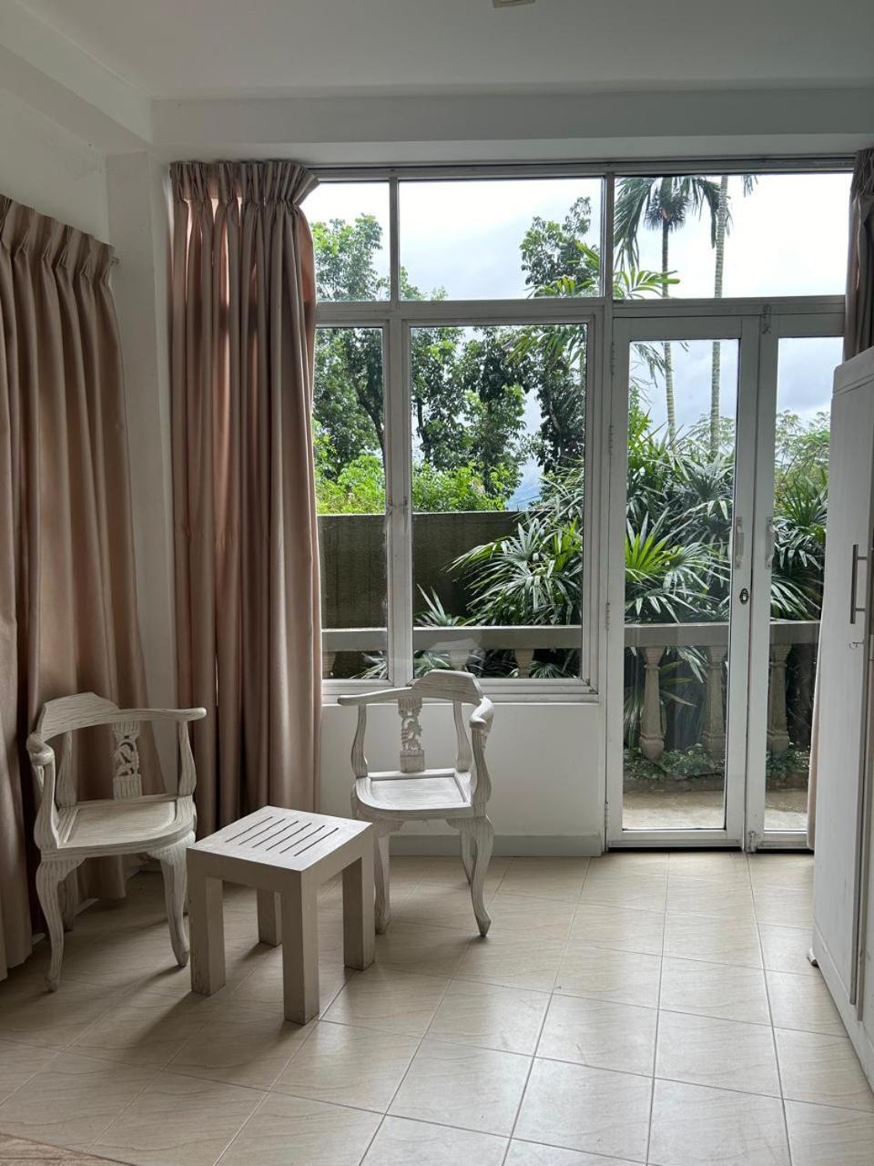Range Kandy Bagian luar foto