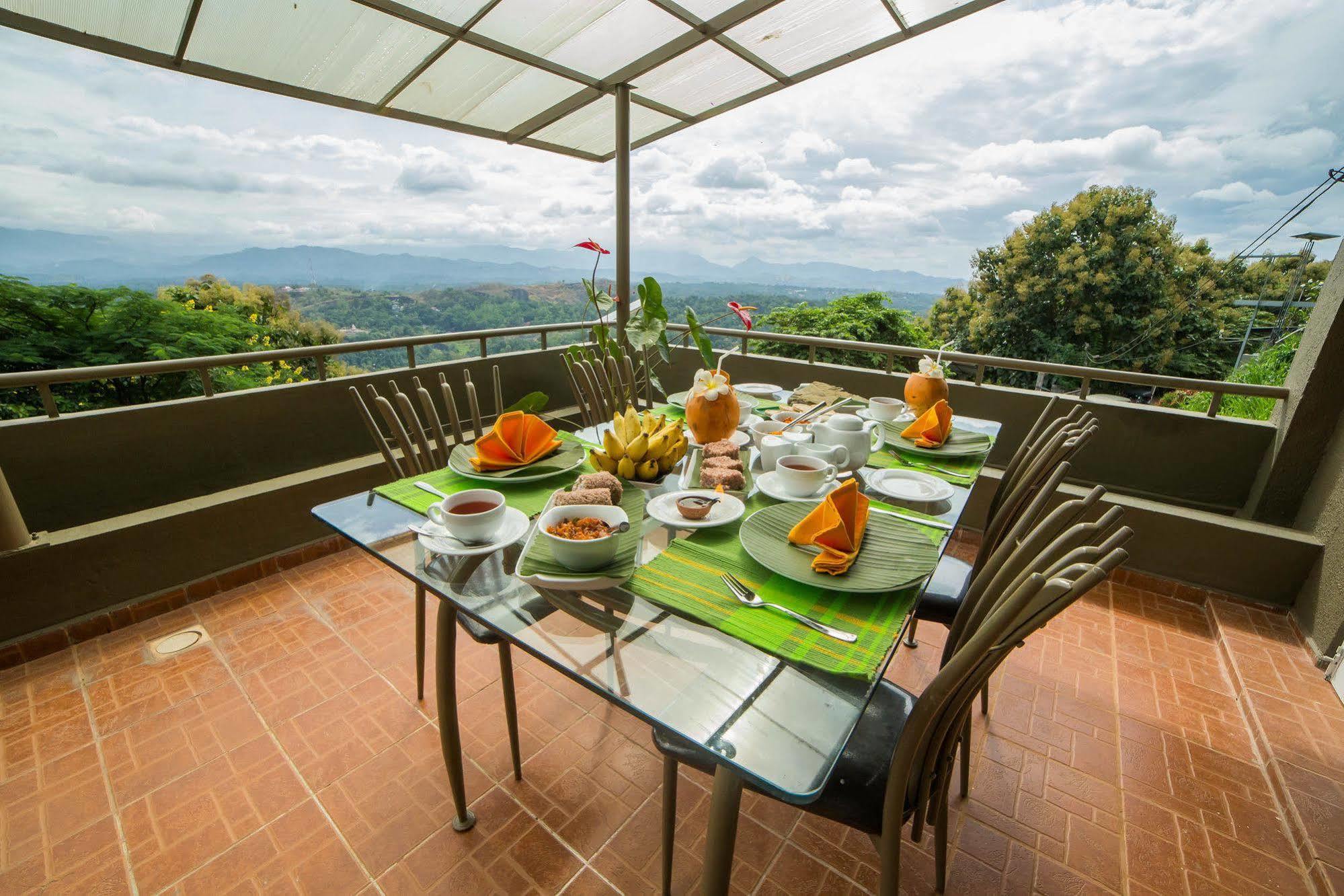 Range Kandy Bagian luar foto